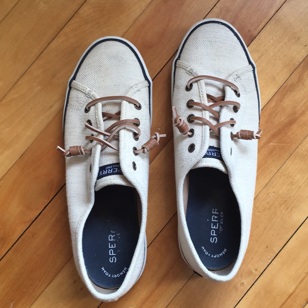 Sperry topsider slip on sneakers